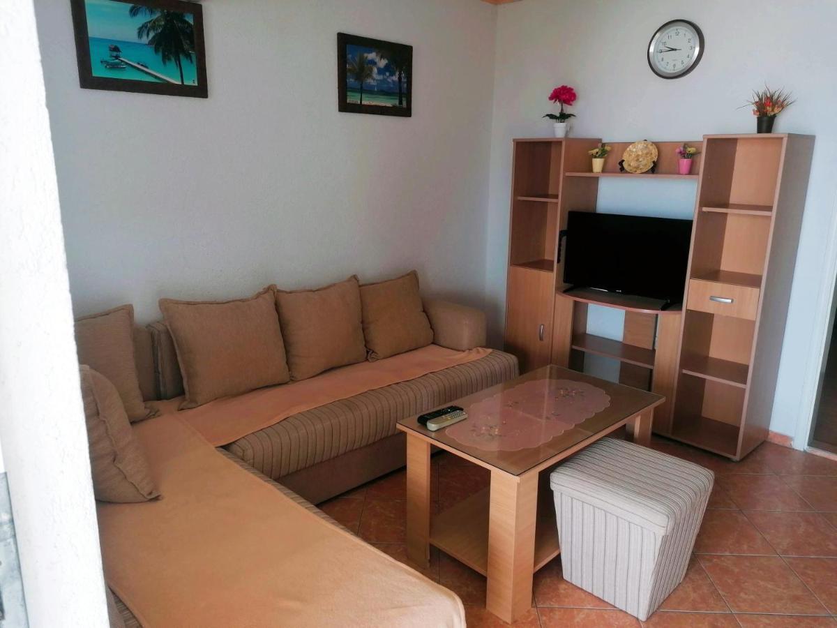 Apartmani Ljubica Utjeha Dış mekan fotoğraf