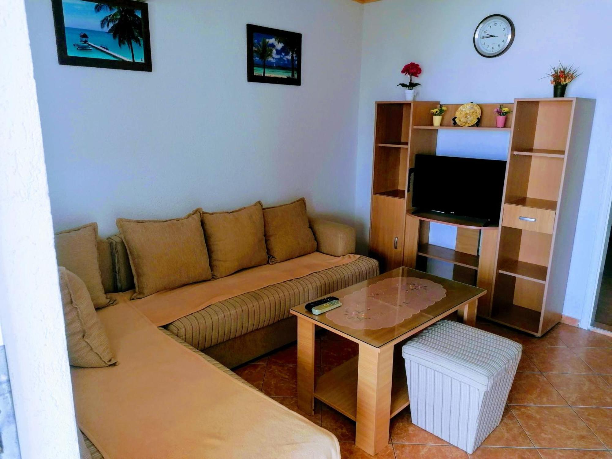 Apartmani Ljubica Utjeha Dış mekan fotoğraf